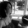俄美女COS《巫师3》特莉丝超性感 诱人美胸有沟必火